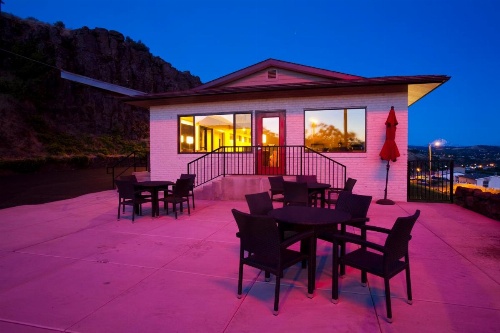 Celilo Inn image 11