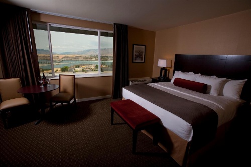 Celilo Inn image 2